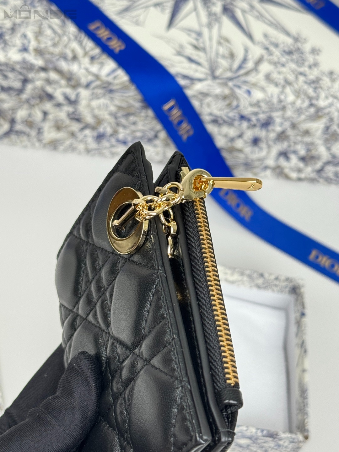 07b442715cfc4f70ac3361a3d66397f8_1749719593_8875.jpg 07b442715cfc4f70ac3361a3d66397f8_1749719593_8875.jpg