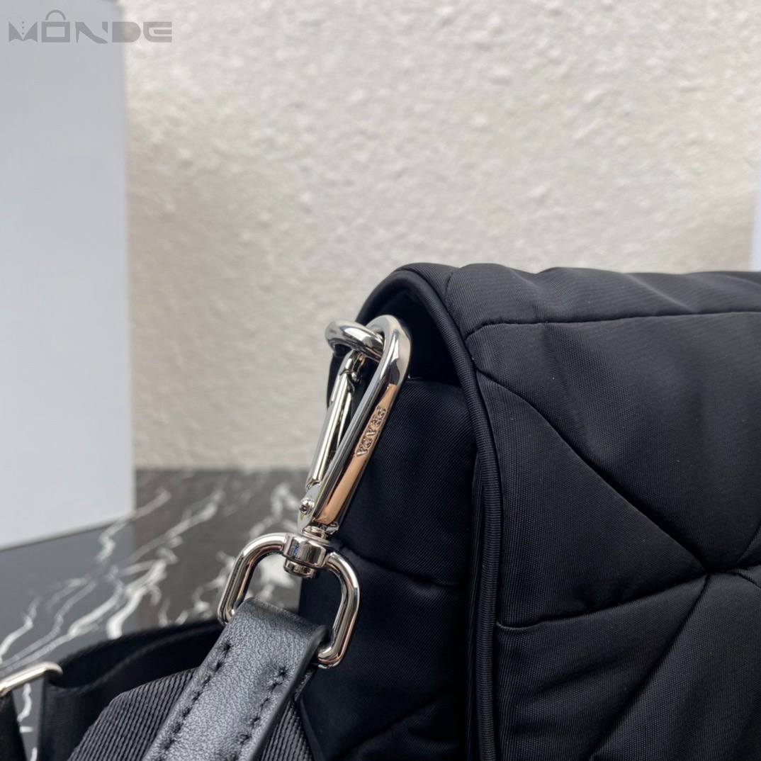 94c1fe149a40136ba14aeec004d5e7ce_1750219515_6644.jpg 94c1fe149a40136ba14aeec004d5e7ce_1750219515_6644.jpg