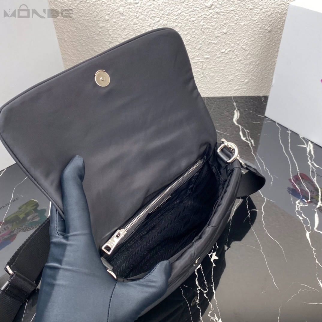 94c1fe149a40136ba14aeec004d5e7ce_1750219520_5872.jpg 94c1fe149a40136ba14aeec004d5e7ce_1750219520_5872.jpg