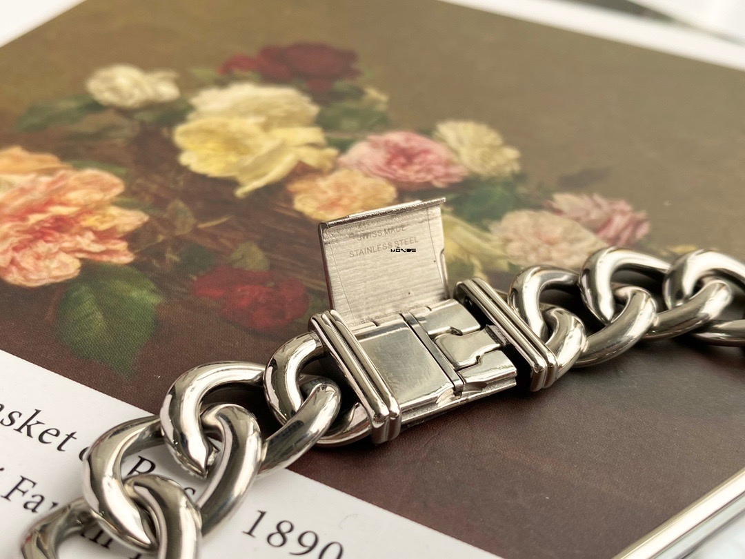 2133a5cb985b7bb54d5198f81045d550_1756197155_4981.jpg 2133a5cb985b7bb54d5198f81045d550_1756197155_4981.jpg