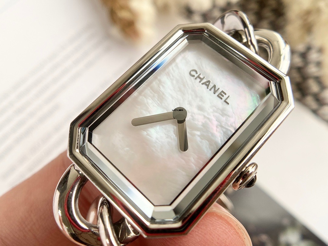 2133a5cb985b7bb54d5198f81045d550_1756197160_3802.jpg 2133a5cb985b7bb54d5198f81045d550_1756197160_3802.jpg