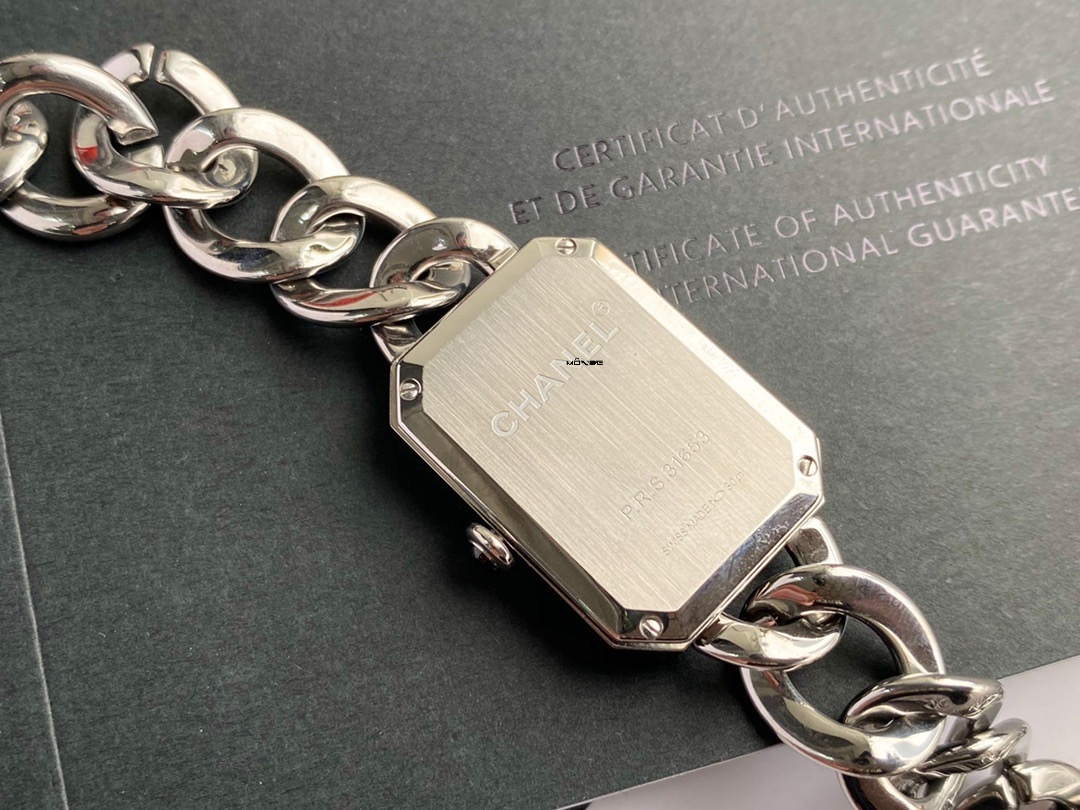 2133a5cb985b7bb54d5198f81045d550_1756197165_3845.jpg 2133a5cb985b7bb54d5198f81045d550_1756197165_3845.jpg