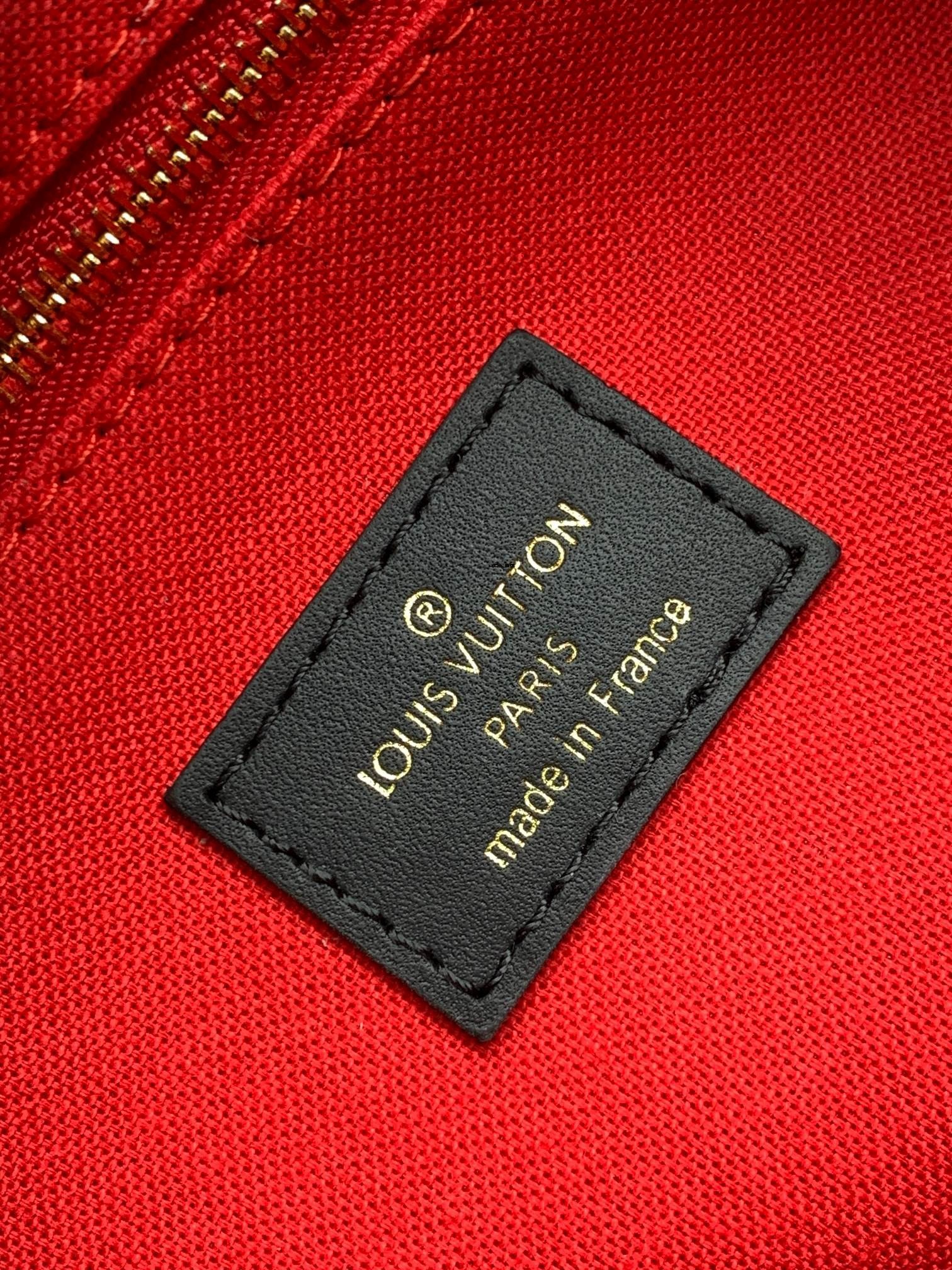 b54076ff740757f99a5e30dbbf53af16_1760930101_0874.jpg b54076ff740757f99a5e30dbbf53af16_1760930101_0874.jpg