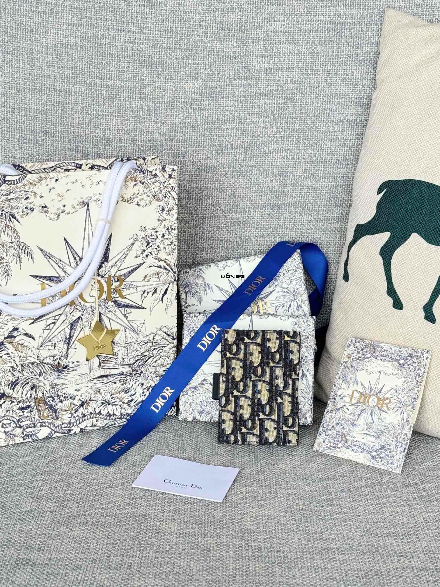 23c0b5e6e1d57801a20e729645ea7a8d_1764214049_4639.jpg 23c0b5e6e1d57801a20e729645ea7a8d_1764214049_4639.jpg