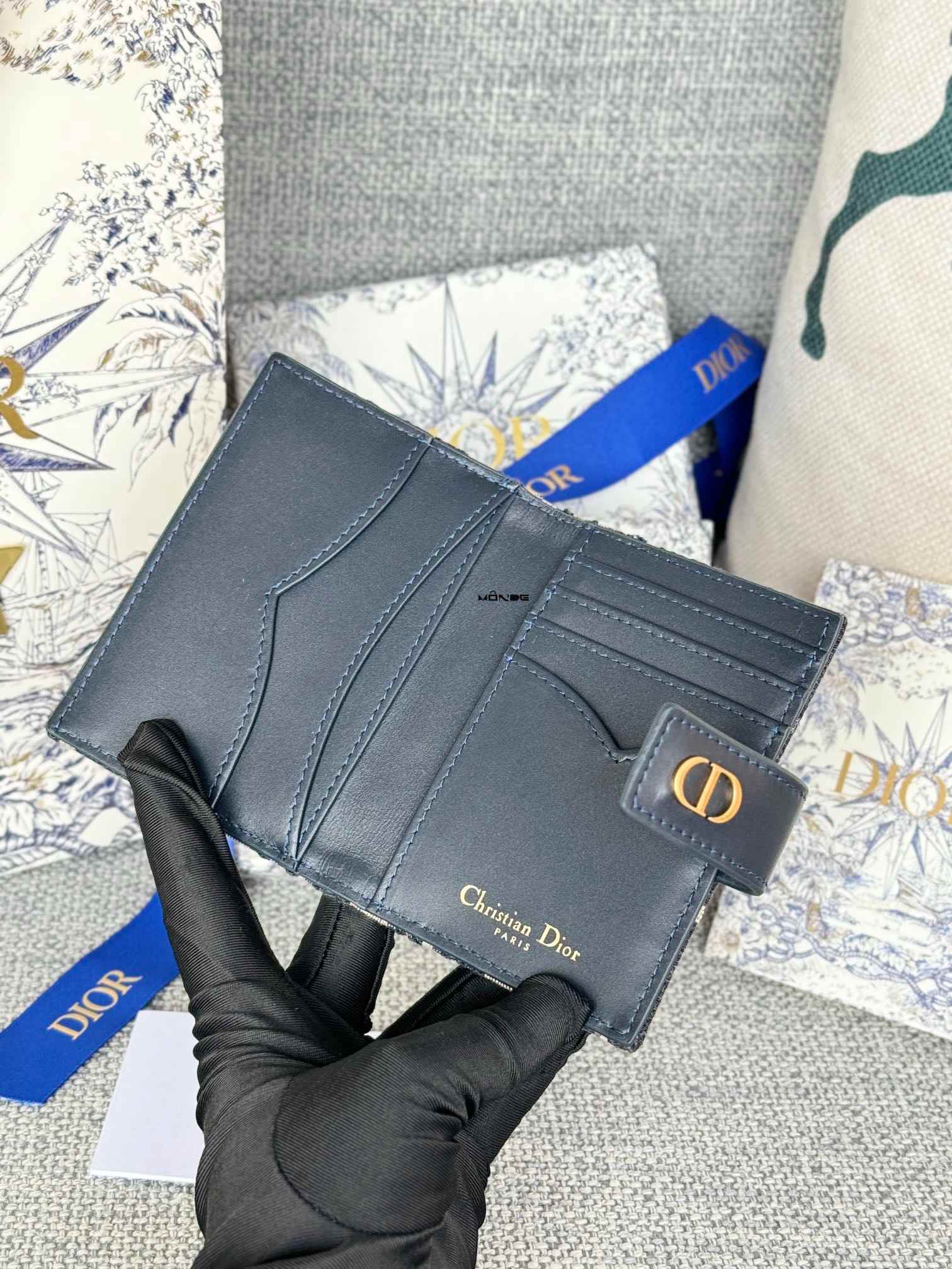 23c0b5e6e1d57801a20e729645ea7a8d_1764214051_3592.jpg 23c0b5e6e1d57801a20e729645ea7a8d_1764214051_3592.jpg