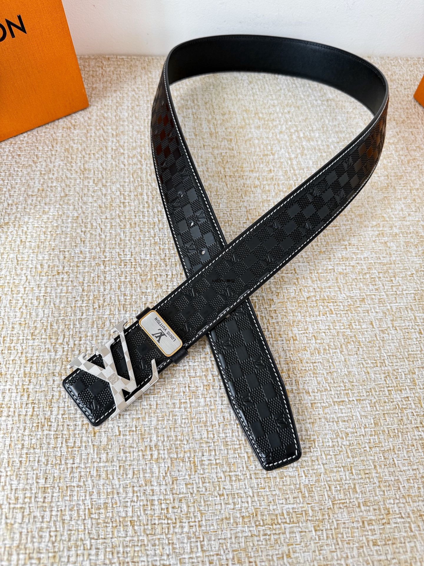 6c4e749c00277a5a1d67da1dfafaf5ac_1762939520_4729.jpg 6c4e749c00277a5a1d67da1dfafaf5ac_1762939520_4729.jpg