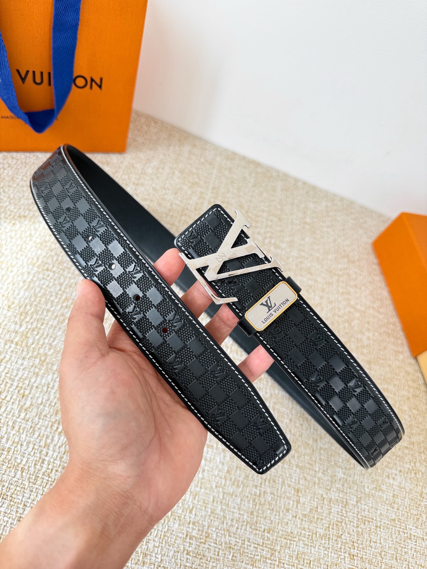 6c4e749c00277a5a1d67da1dfafaf5ac_1762939521_027.jpg 6c4e749c00277a5a1d67da1dfafaf5ac_1762939521_027.jpg