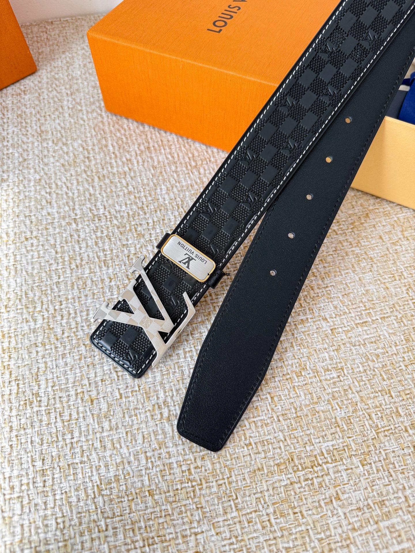 6c4e749c00277a5a1d67da1dfafaf5ac_1762939521_5903.jpg 6c4e749c00277a5a1d67da1dfafaf5ac_1762939521_5903.jpg