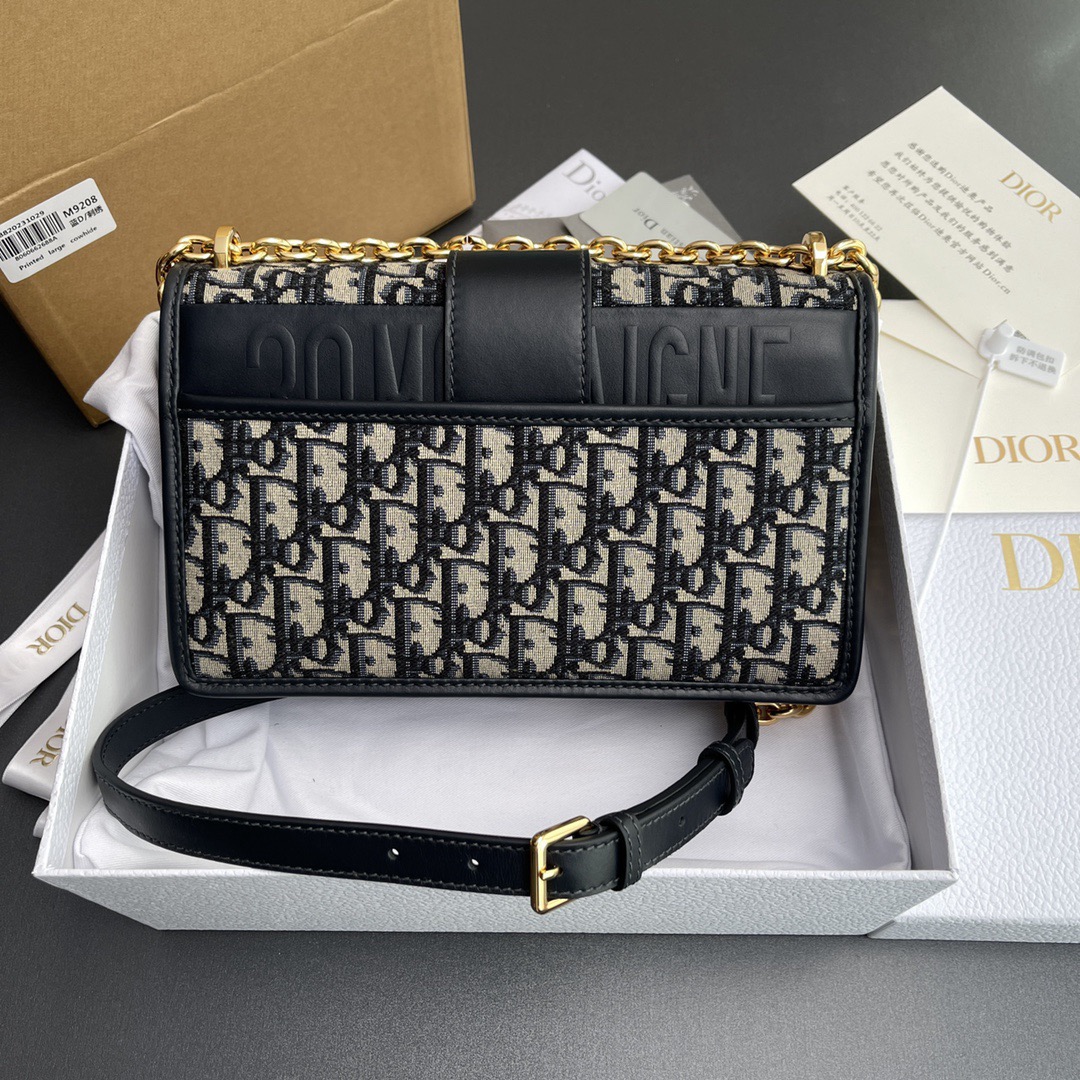 7798e77eb0a81a94231e6f8782c31270_1767989223_2041.jpg 7798e77eb0a81a94231e6f8782c31270_1767989223_2041.jpg