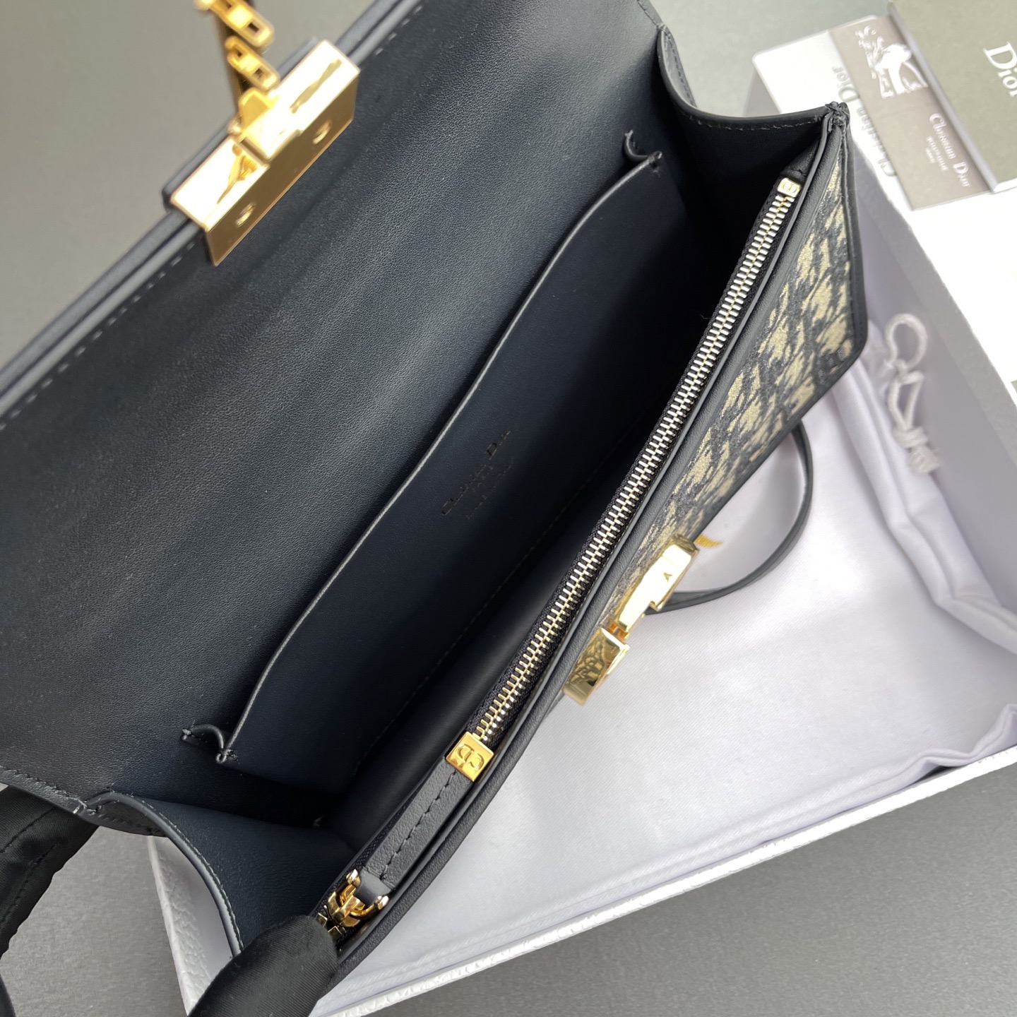 7798e77eb0a81a94231e6f8782c31270_1767989834_4415.jpg 7798e77eb0a81a94231e6f8782c31270_1767989834_4415.jpg