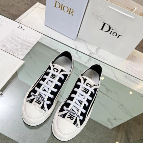 디올 WALK N DIOR 플랫폼 스니커즈