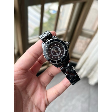 샤넬 J12 세라믹 여성 쿼츠 시계 29mm