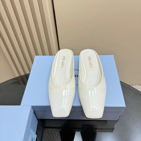 프라다 여성 샌들