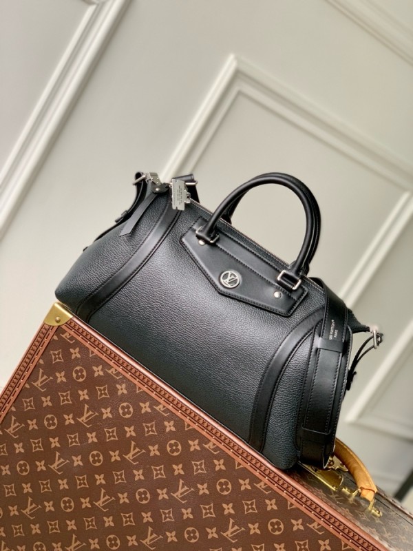 루이비통 나노 LV 바이커