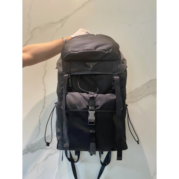 프라다 리나일론 및 사피아노 백팩