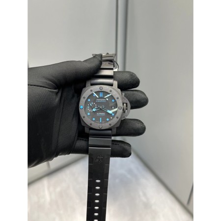 파네라이 섭머저블 카본 42mm