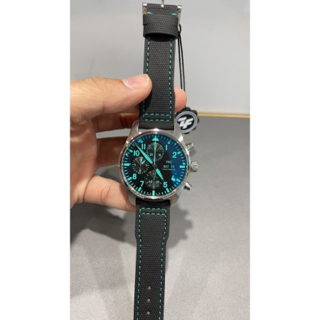 IWC 파일럿 크로노그래프 41mm