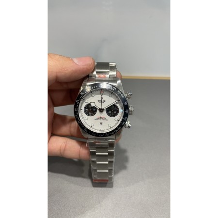 튜더 블랙베이 크로노 41mm