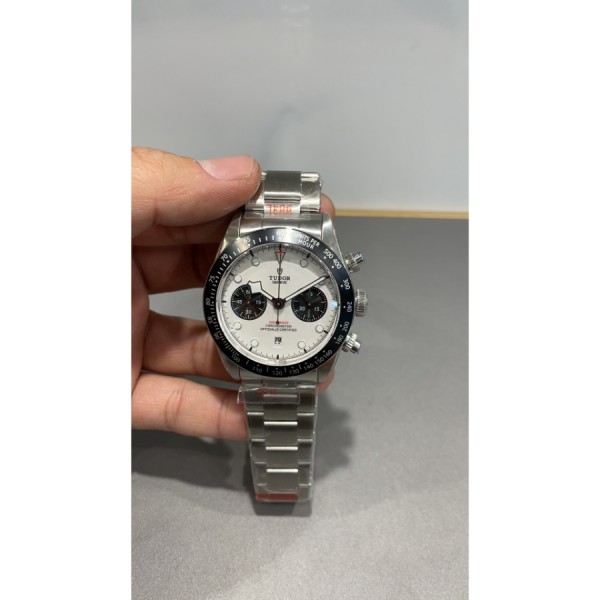 튜더 블랙베이 크로노 41mm