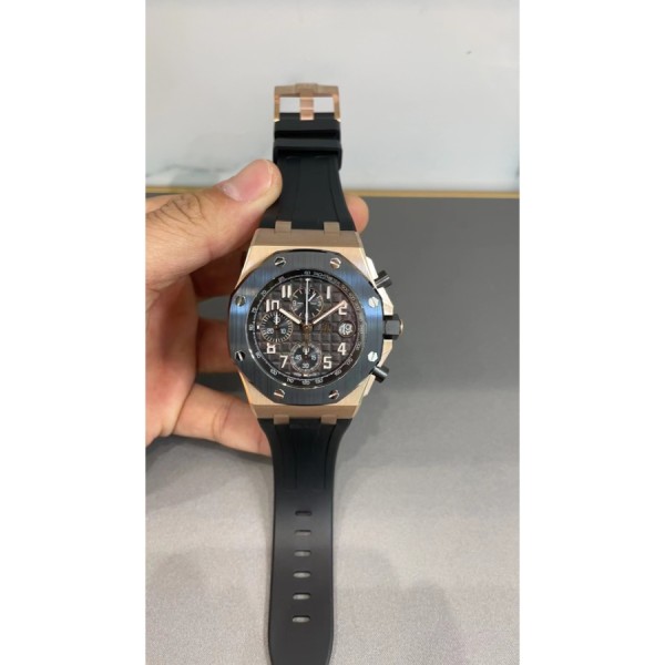 오데마피게 로얄오크 오프쇼어 크로노그래프 42mm