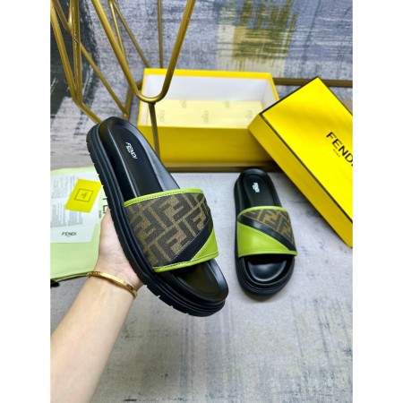 펜디 FF 디아그널 밴드 슬라이드