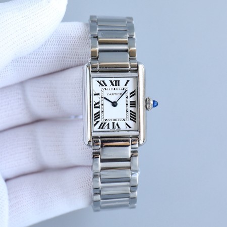 까르띠에 탱크 쿼츠