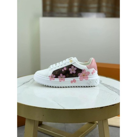 루이비통 타임아웃 스니커즈