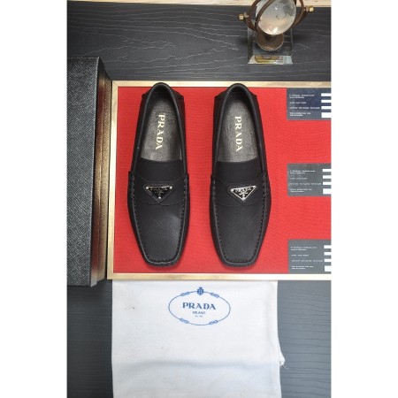 프라다 남성 가죽 로퍼