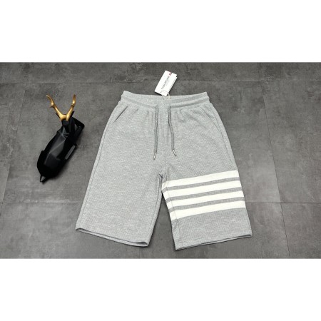 톰브라운 4바 반바지