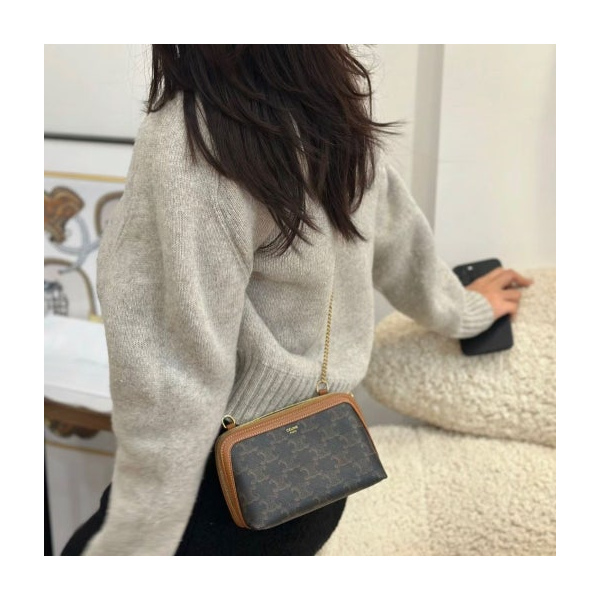 셀린느 체인 클러치 트리옹프 캔버스 백