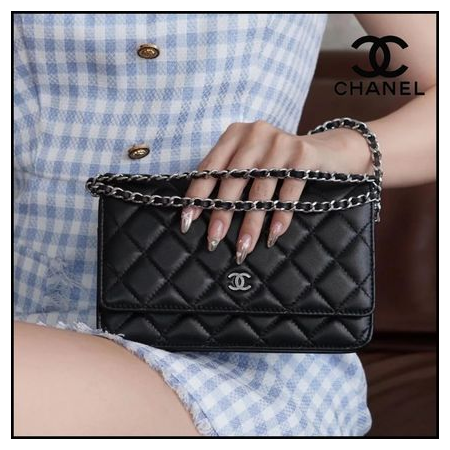 샤넬 클래식 체인 지갑