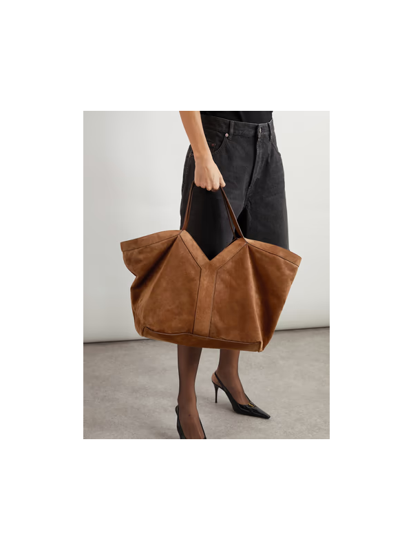 생로랑 스웨이드 소재의 Y 토트백