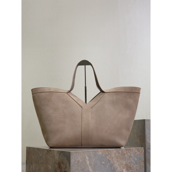 생로랑 스웨이드 소재의 Y 토트백