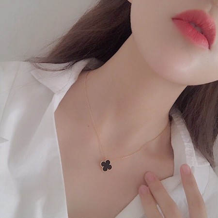 반클리프 아펠 빈티지 알함브라 펜던트