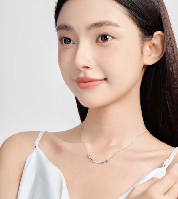 티파니앤코 T 목걸이