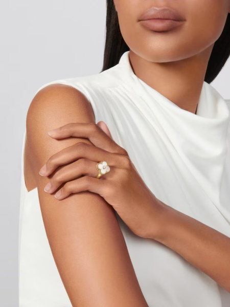 반클리프 아펠 알함브라 반지