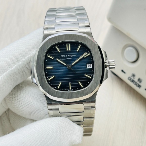파텍필립 노틸러스 40mm