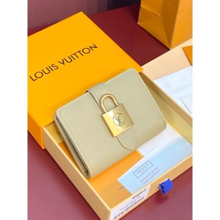 루이비통 로우 키 컴팩트 월릿