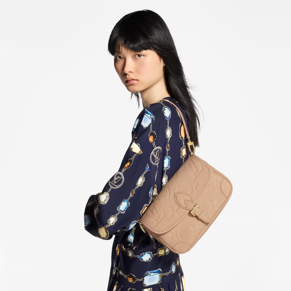 루이비통 다이앤 숄더백