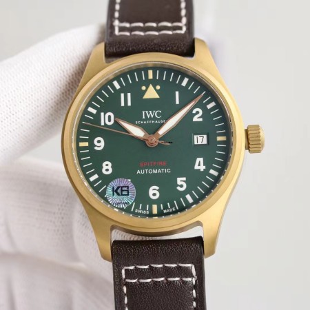 IWC 파일럿 워치 39mm