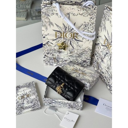 디올 마이 디올 트라이폴드 지갑