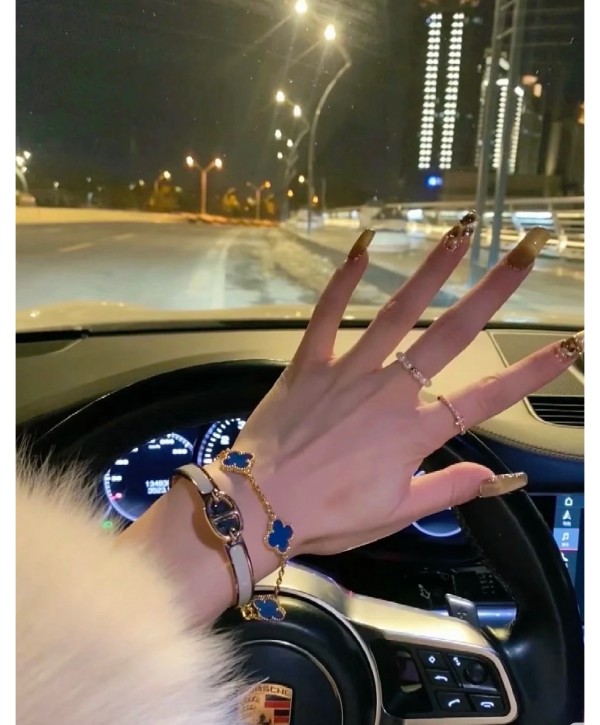 반클리프 아펠  알함브라 팔찌