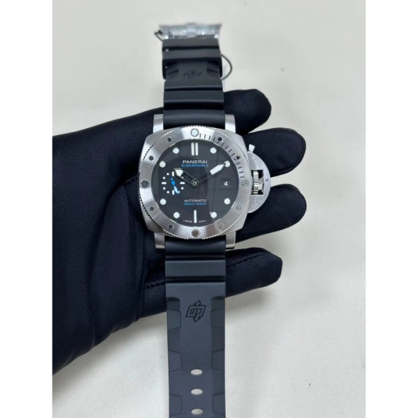 파네라이 섭머저블 티타니오 44mm