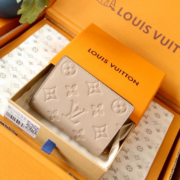 루이비통 미디엄 컴팩트 월릿 반지갑