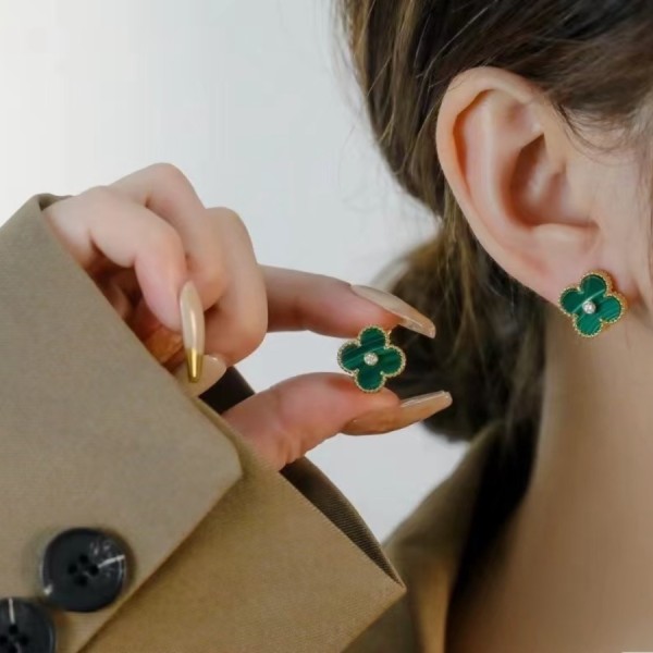 반클리프 아펠 빈티지 알함브라 귀걸이