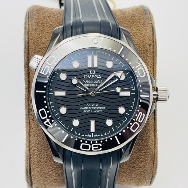 오메가 씨마스터 다이버 300 43.5MM