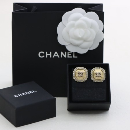 샤넬 귀걸이