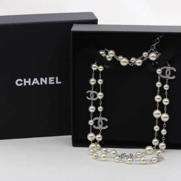 샤넬 진주 목걸이