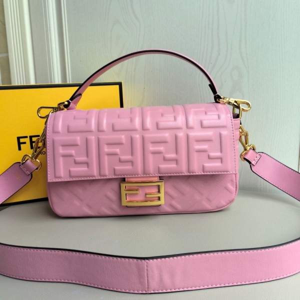 펜디 바게트 백 미디엄