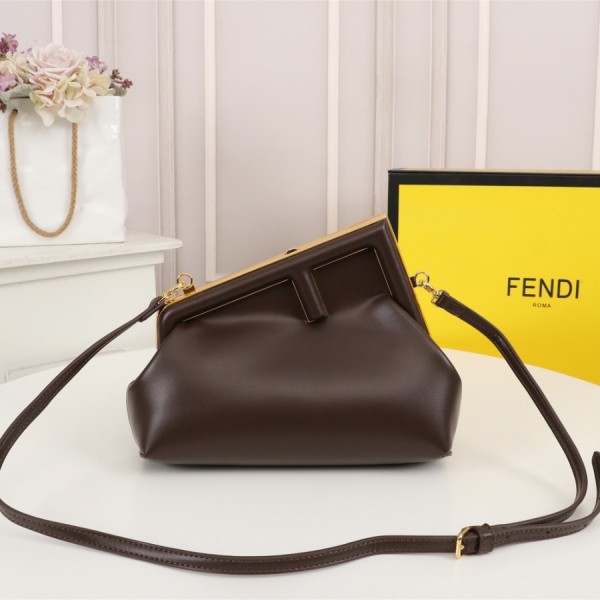 펜디 퍼스트 백